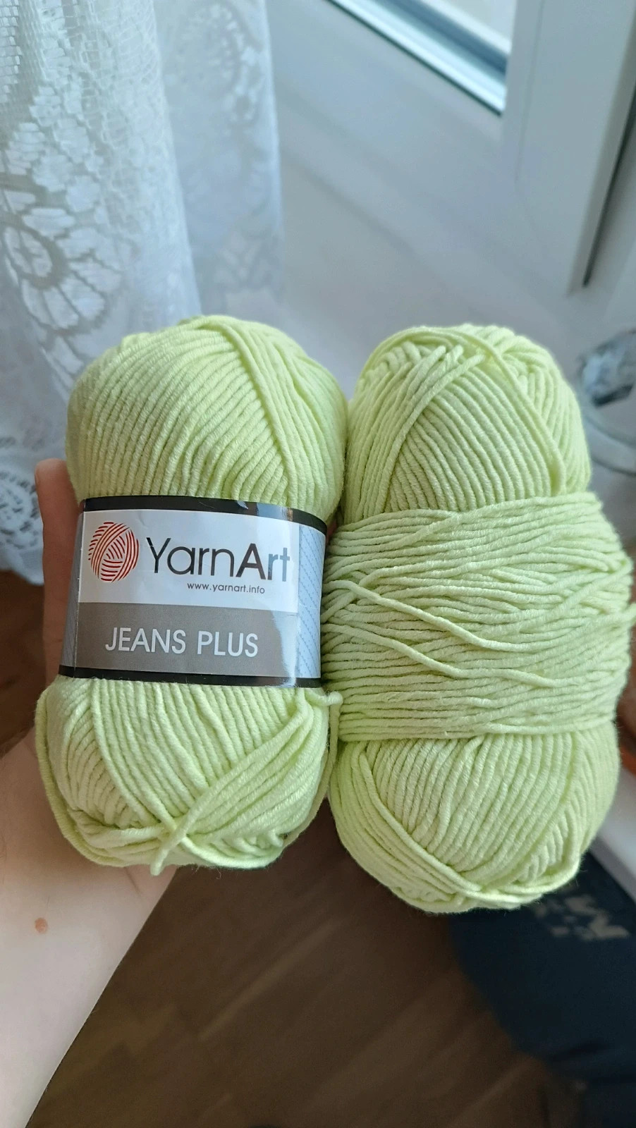 Włóczka Yarn Art jeans plus zielony 200g