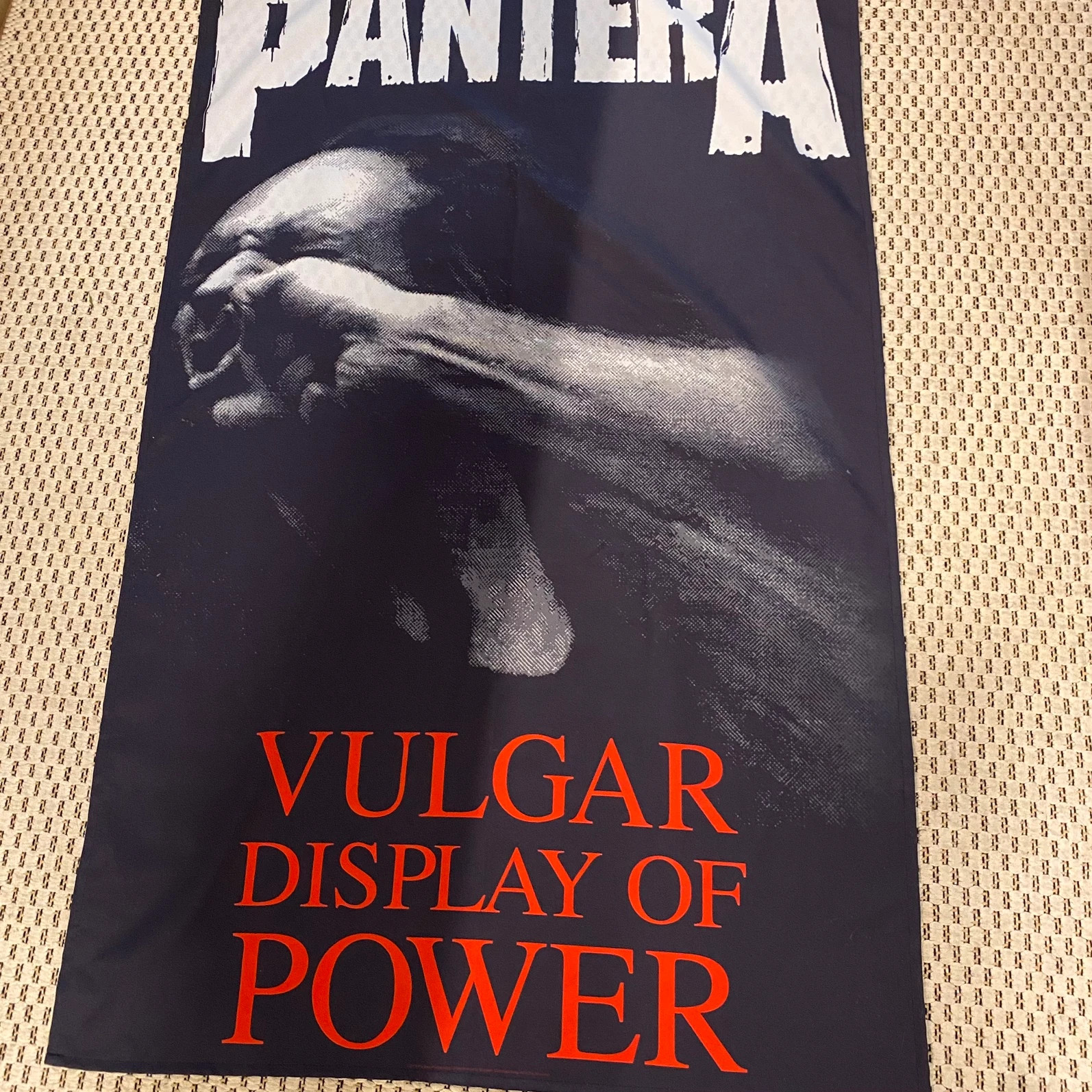 Pantera kangasjuliste