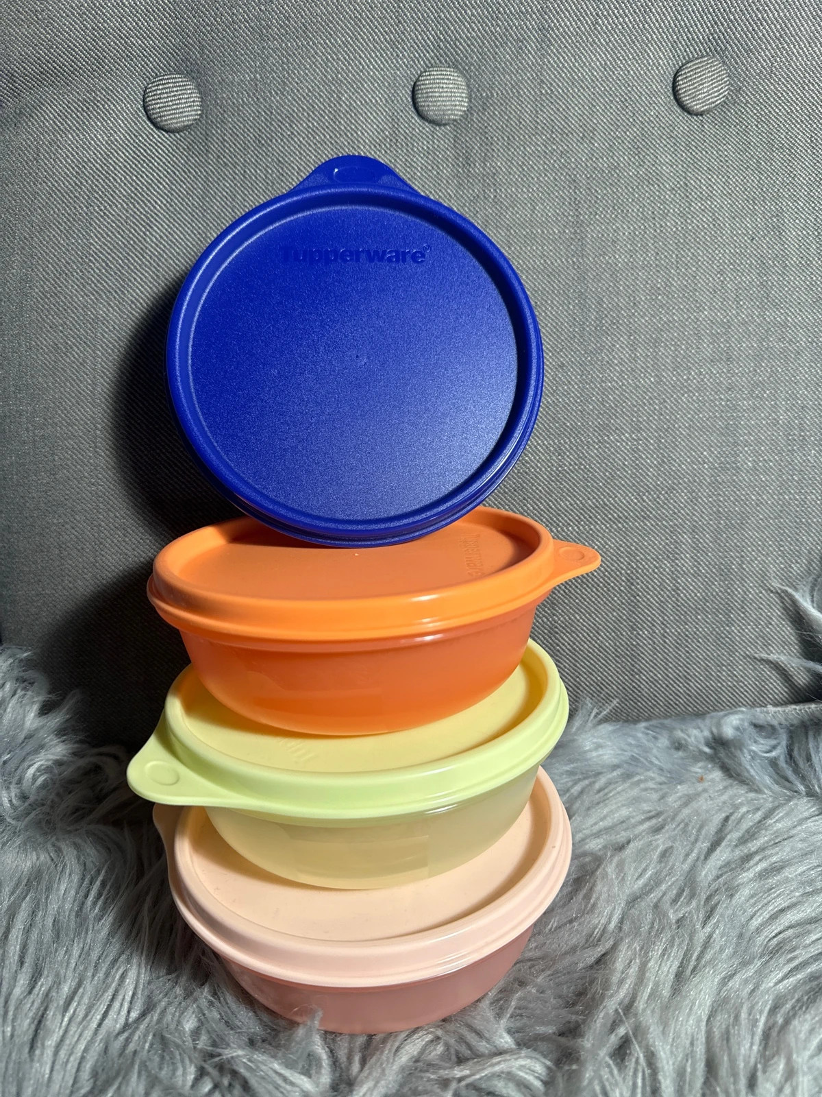 Nowy Pojemnik Tupperware 300 ml granatowy