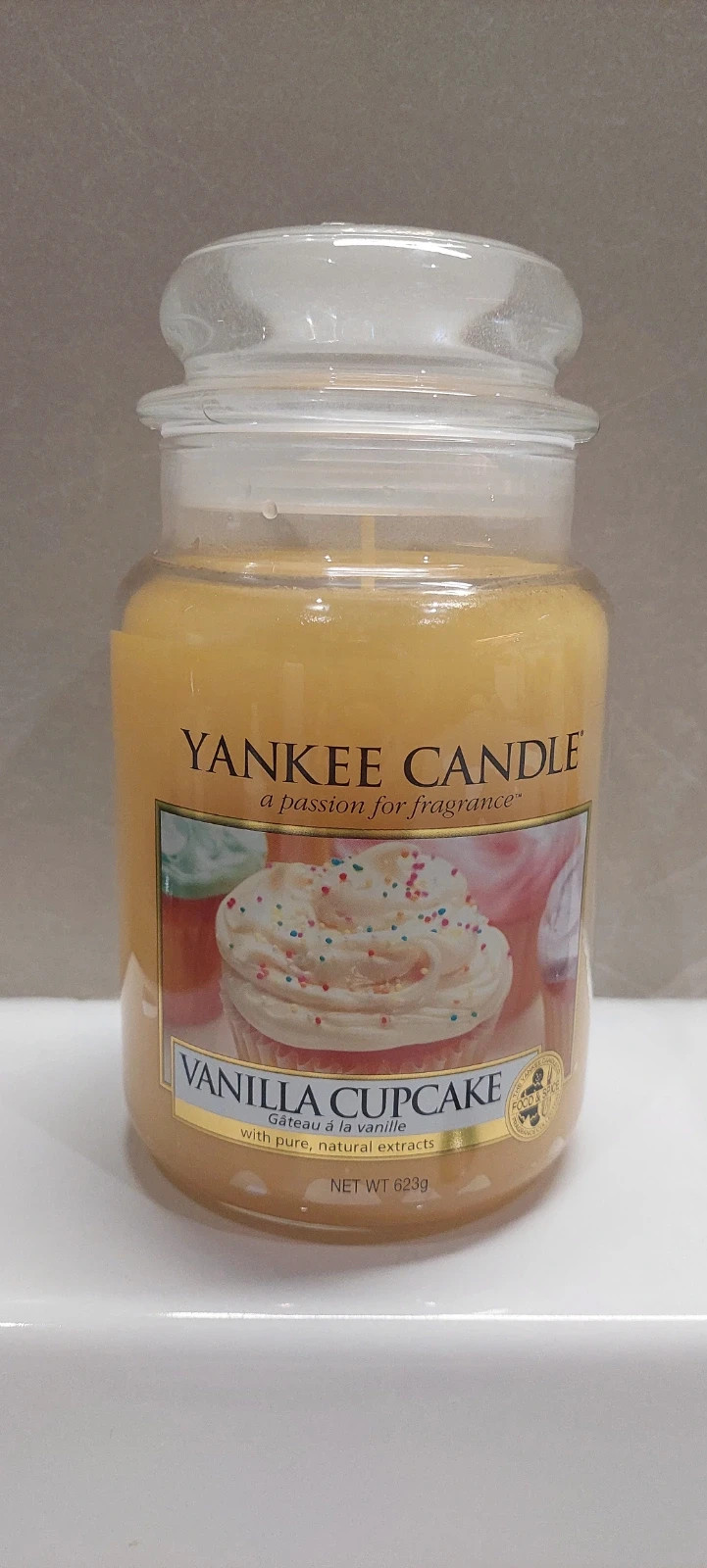 Świeczka Yankee Candle duża Vanilla Cupcake