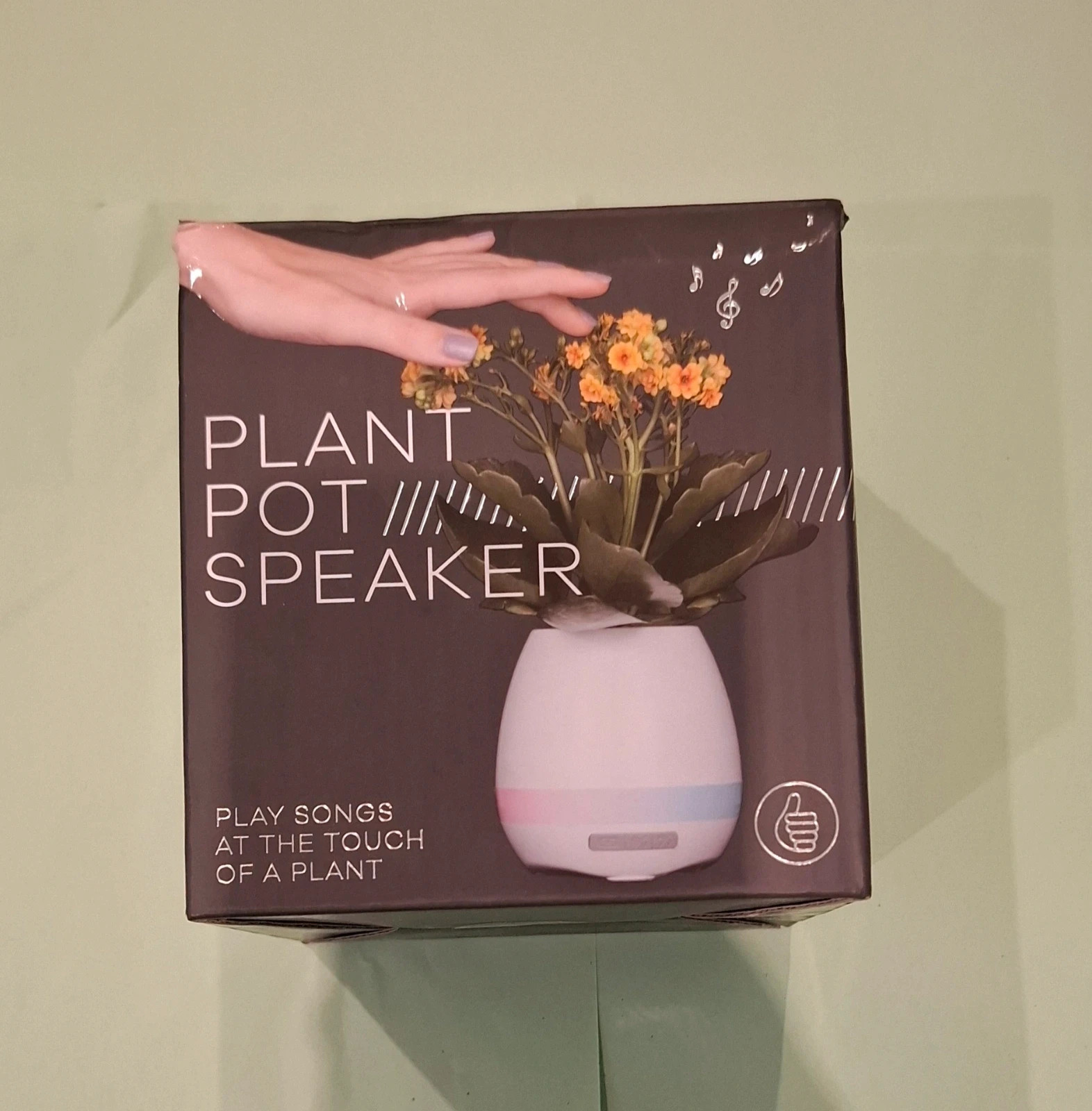 Plant spot speaker