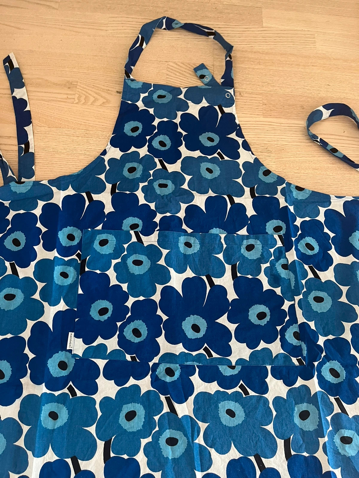 Marimekko unikko apron