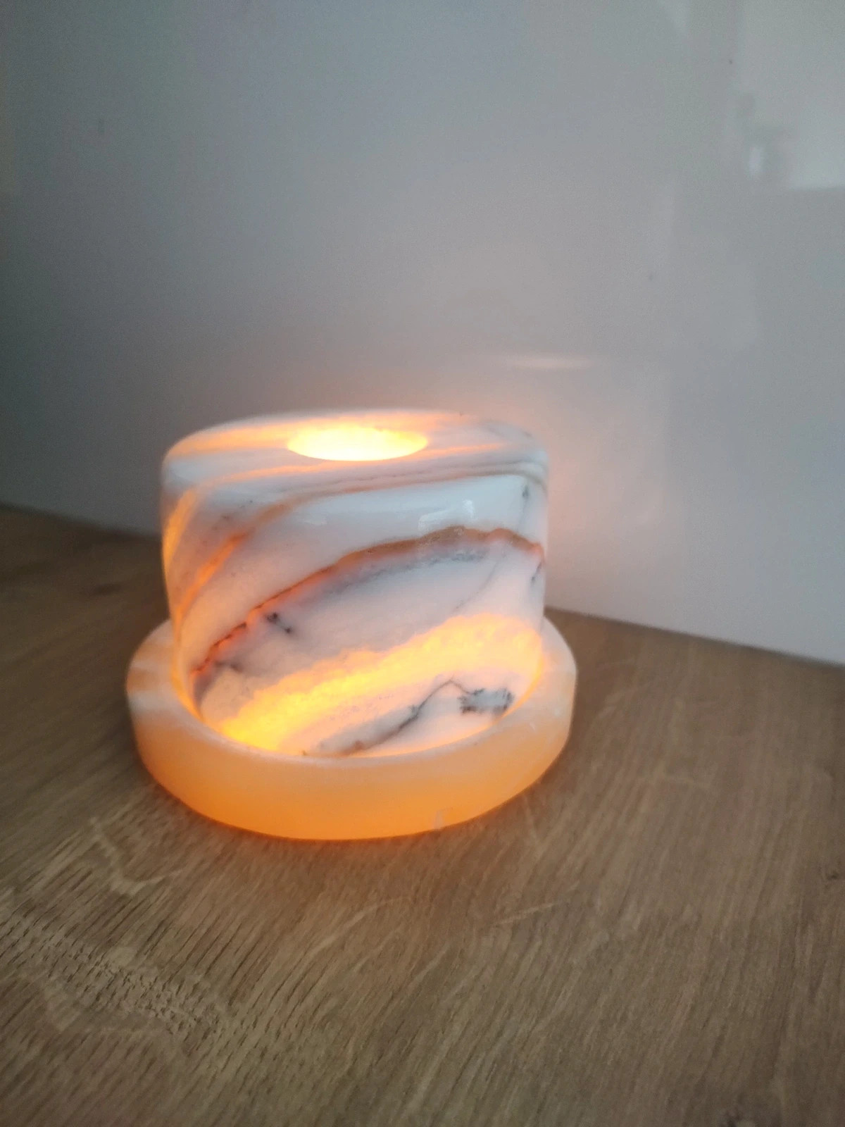 Alabastrowy świecznik na tealight