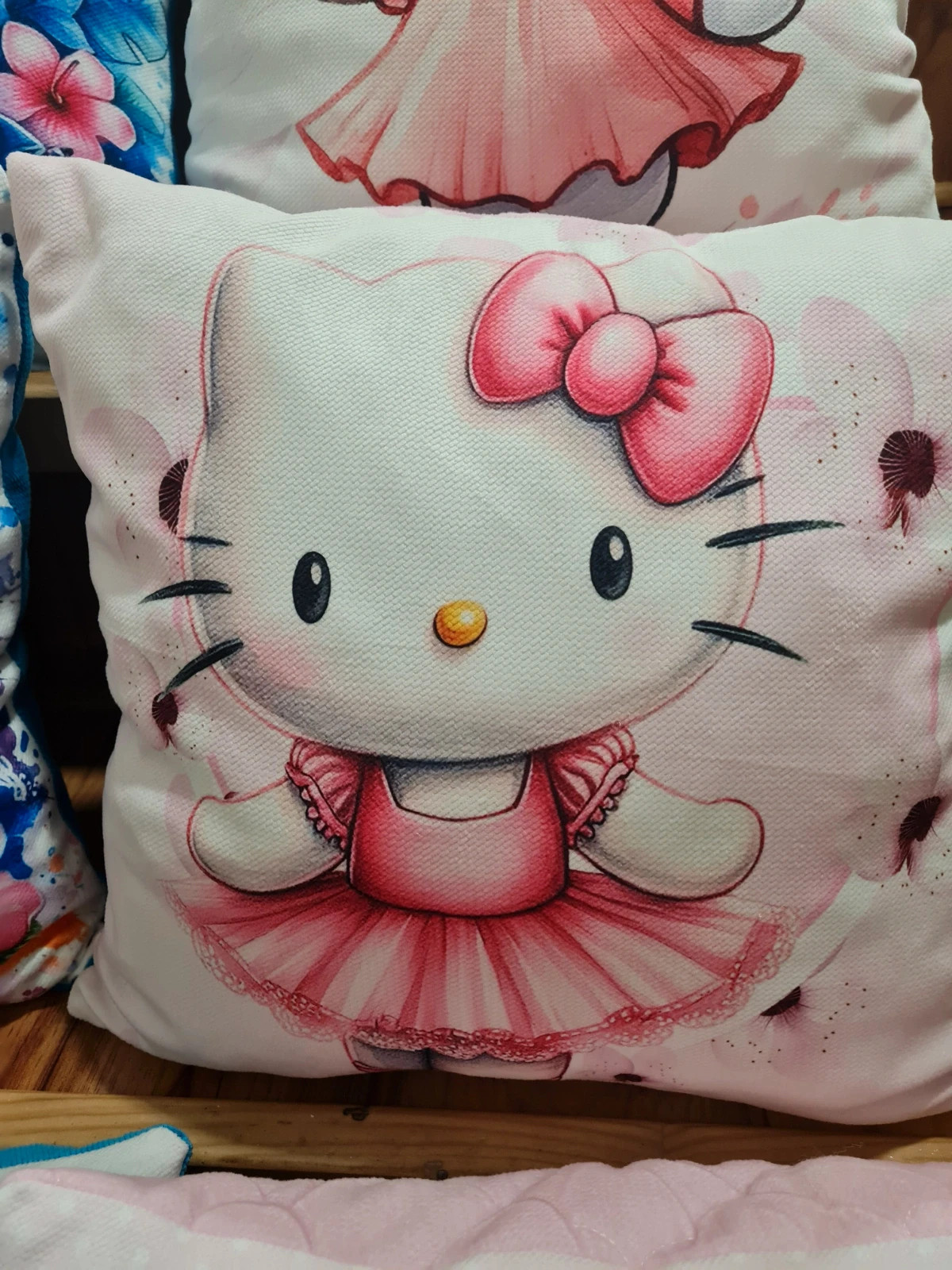 Nowa poduszka Velvet Hello kitty 40cm