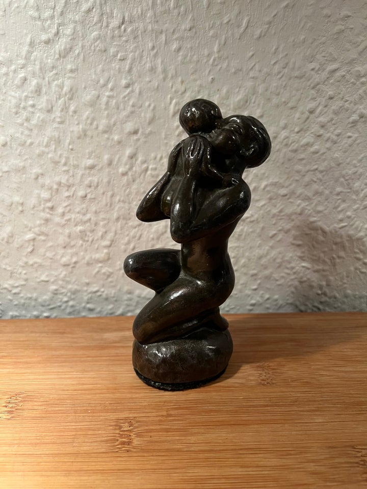 Mor barn bronzefigur, Kai Nielsen