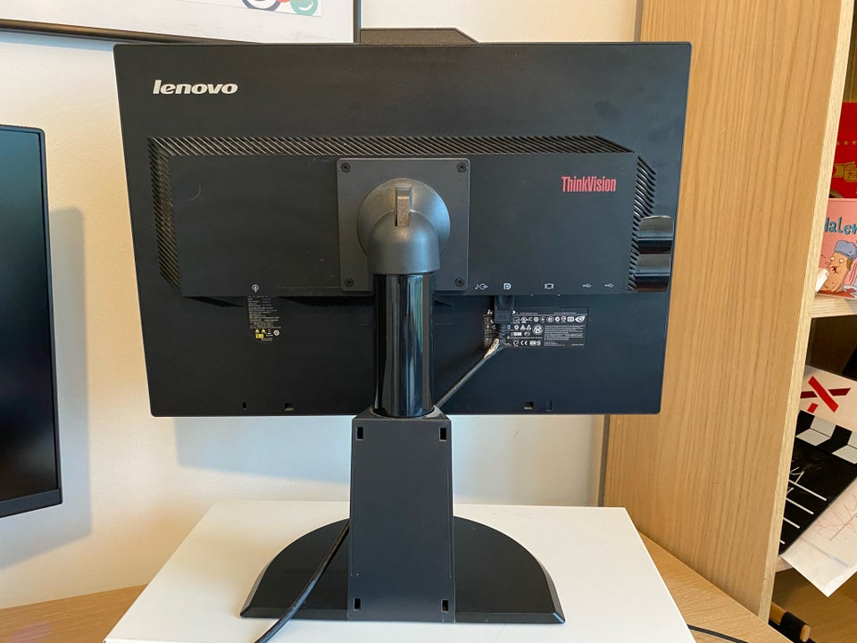 Lenovo fladskærm Thinkvision