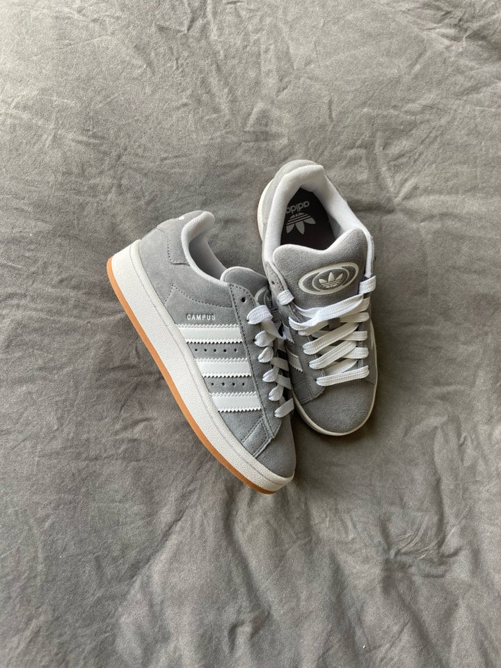 Sneakers, str. 36, Adidas