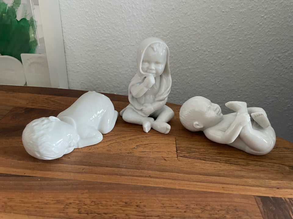 Royal copenhagen baby figurer