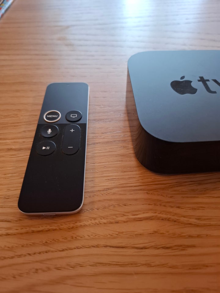 Apple TV 4K (1. generation), Apple