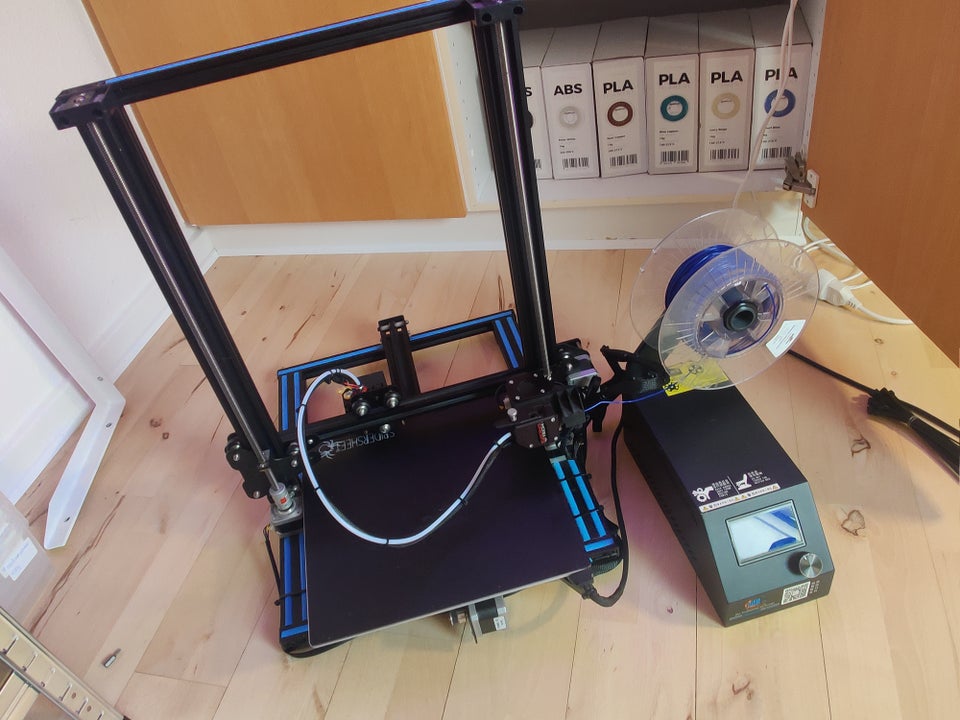 3D Printer m farve Creality