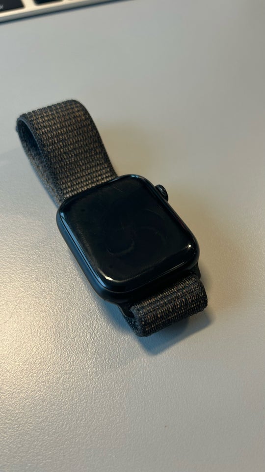 Smartwatch, Apple