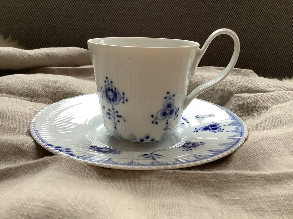 Porcelæn, Kaffekop med underkop.,