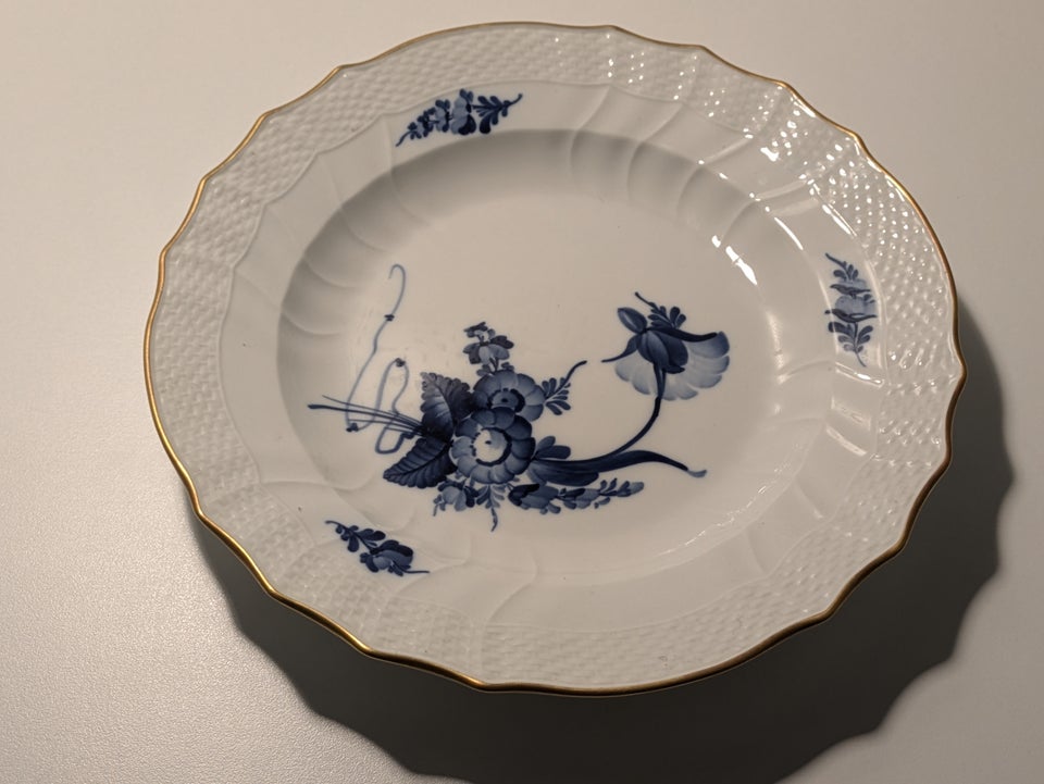 Porcelæn, Flad middagstallerken