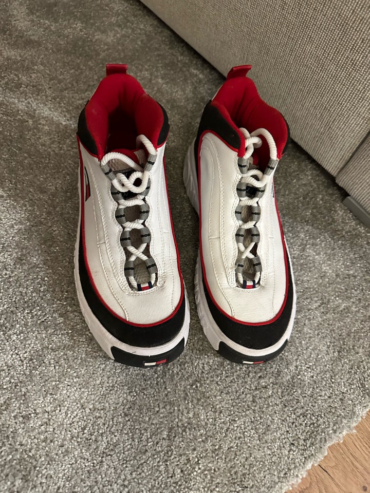 Sneakers, Tommy Hilfiger, str. 42