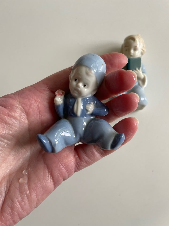 2 små porcelænsfigurer