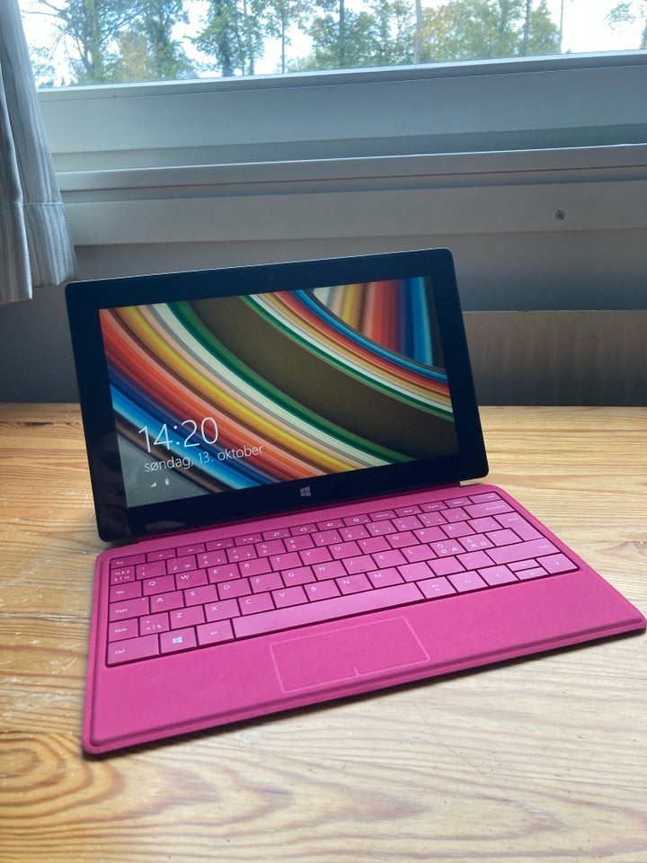 Microsoft, Surface 2, God