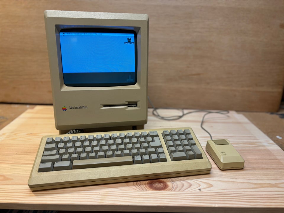 Macintosh Macintosh Plus