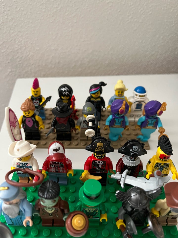 Lego Minifigures, Blandet