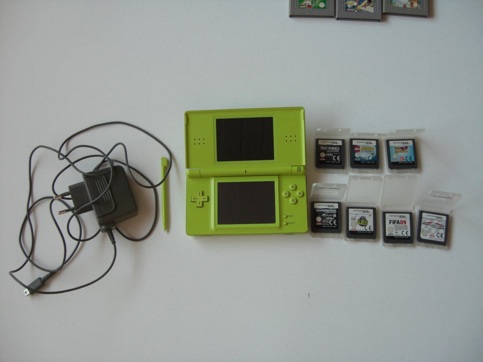 Nintendo DS Lite, USG-001