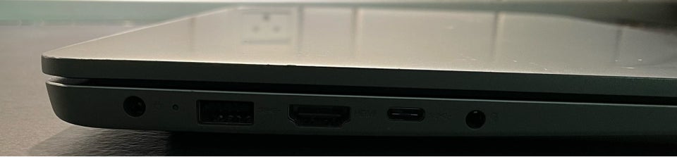 Lenovo Ideapad 1 14IGL7 11 GHz 4