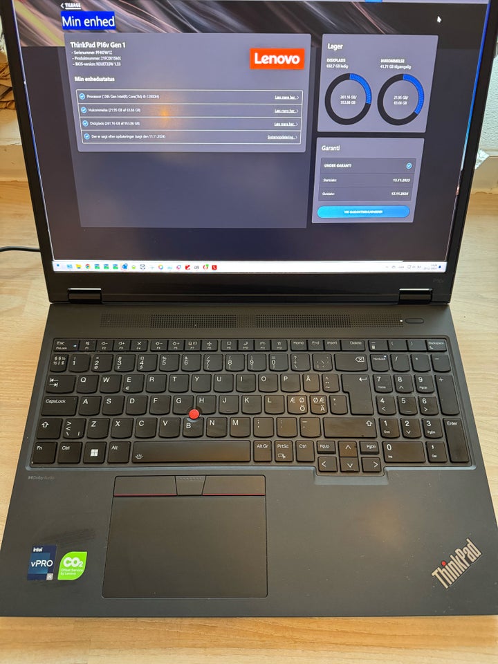 Lenovo P16V Generation 1,