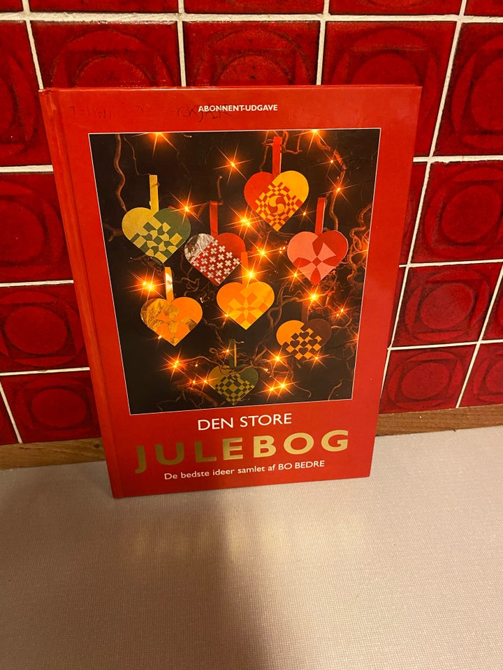 Den store julebog, Bo bedre, genre: