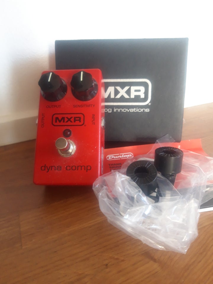 Compressor , MXR Dyna comp