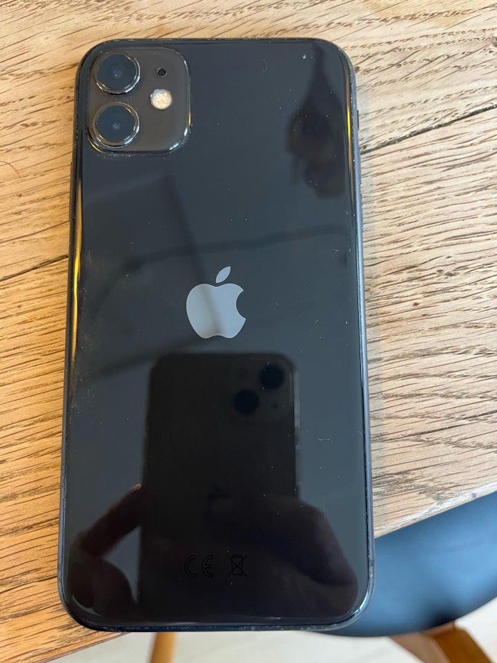 iPhone 11, 64 GB, sort