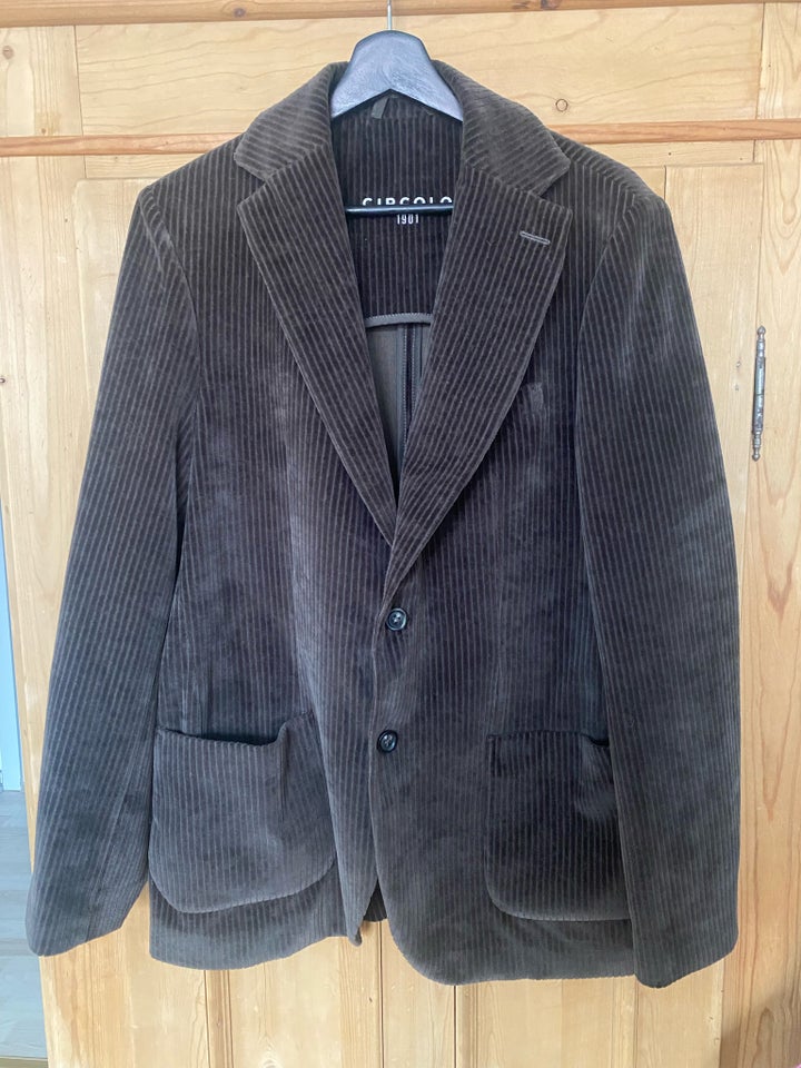 Blazer, str. M, Circolo 1901