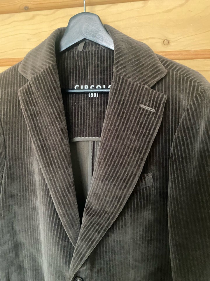 Blazer, str. M, Circolo 1901