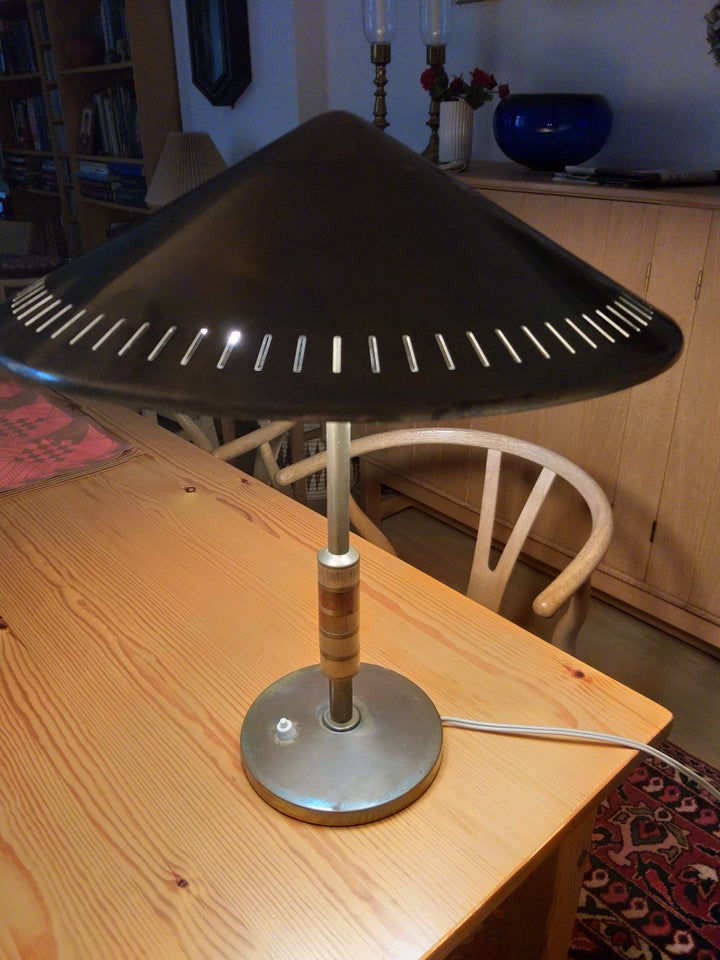 Skrivebordslampe,