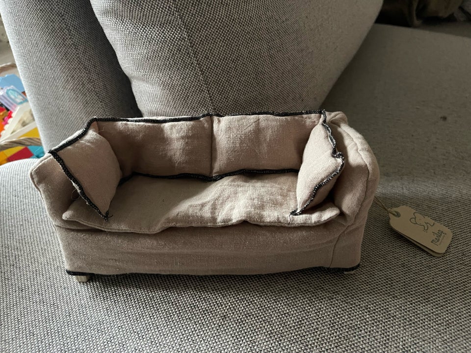 Dukketilbehør, Maileg sofa