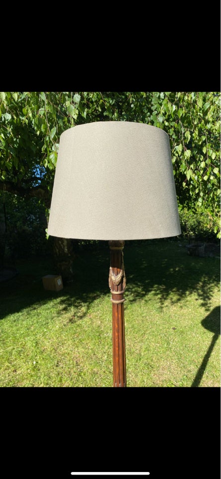 Standerlampe