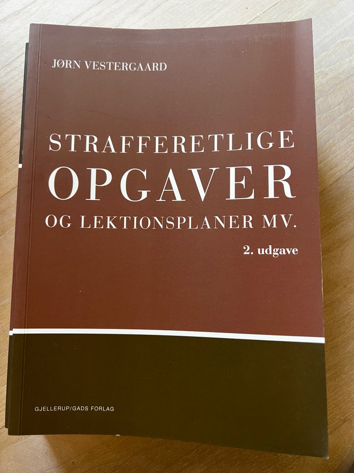 Strafferetlige Opgaver emne: