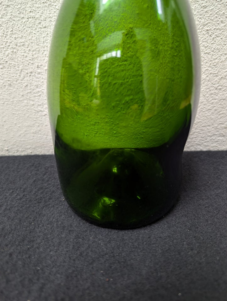 Glas, Gammel glasflaske, grøn