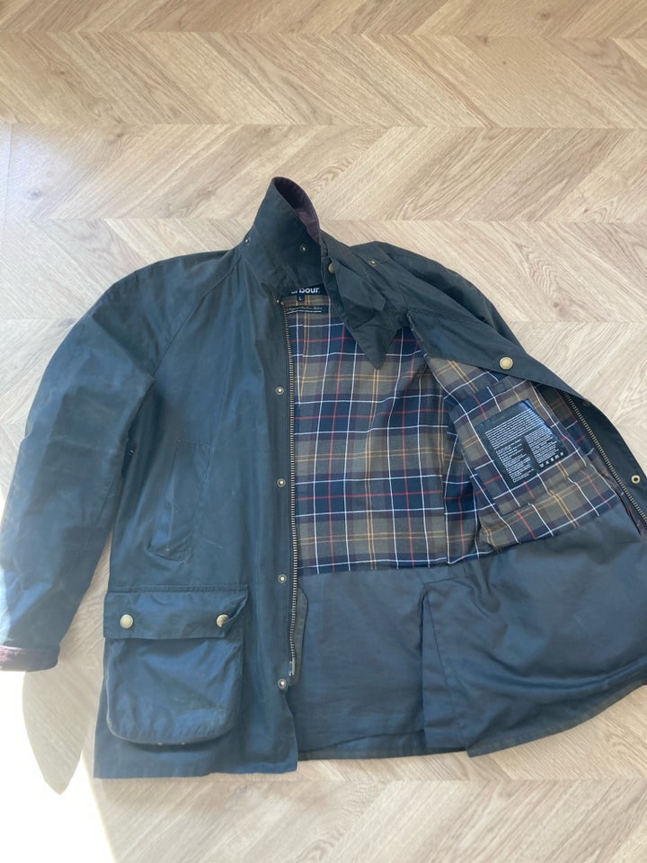 Oilskinsjakke str L Barbour