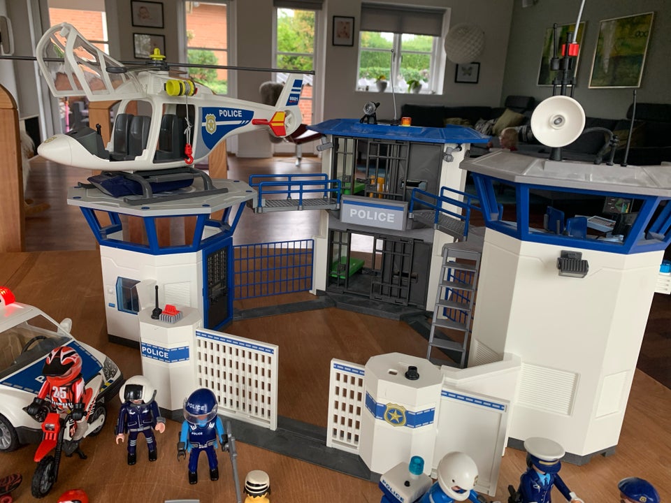 Playmobil, Stor politistation med