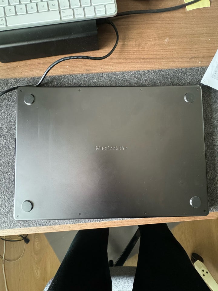 MacBook Pro, 16" M3 Pro Space Black,