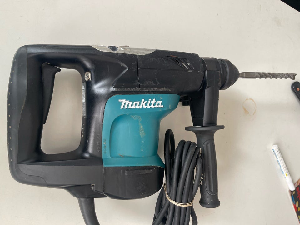 Borehammer, Makita HR 3200 C