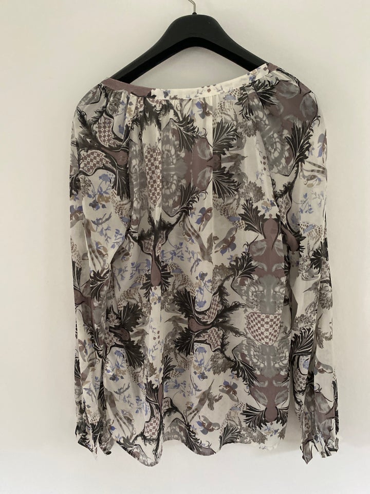 Bluse, Dea Kudibal, str. 40