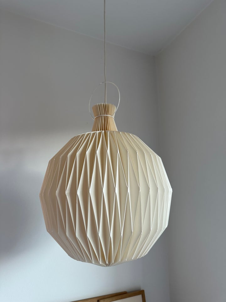 Anden loftslampe, Le Klint