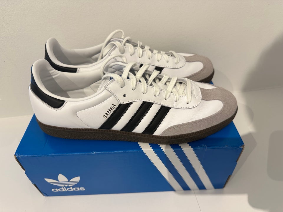 Sneakers, Adidas Samba, str. 46,5