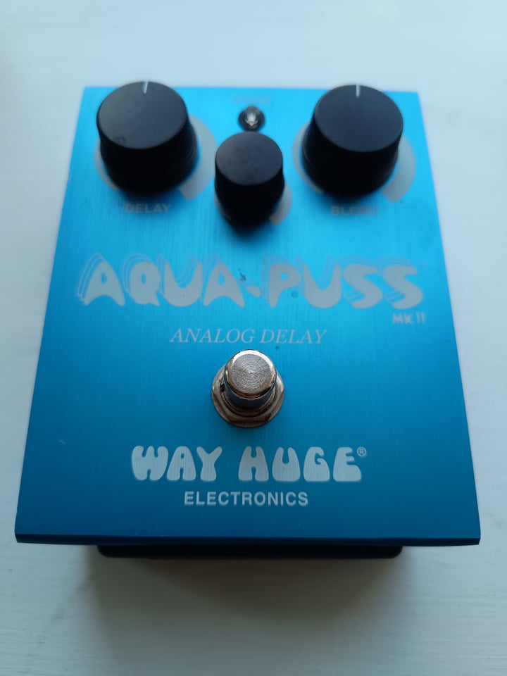 Delay - lay - lay Way Huge Aqua-Puss