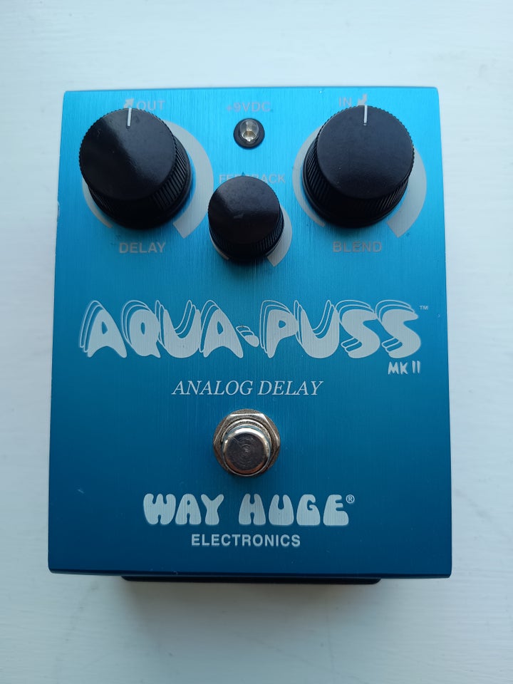 Delay - lay - lay Way Huge Aqua-Puss