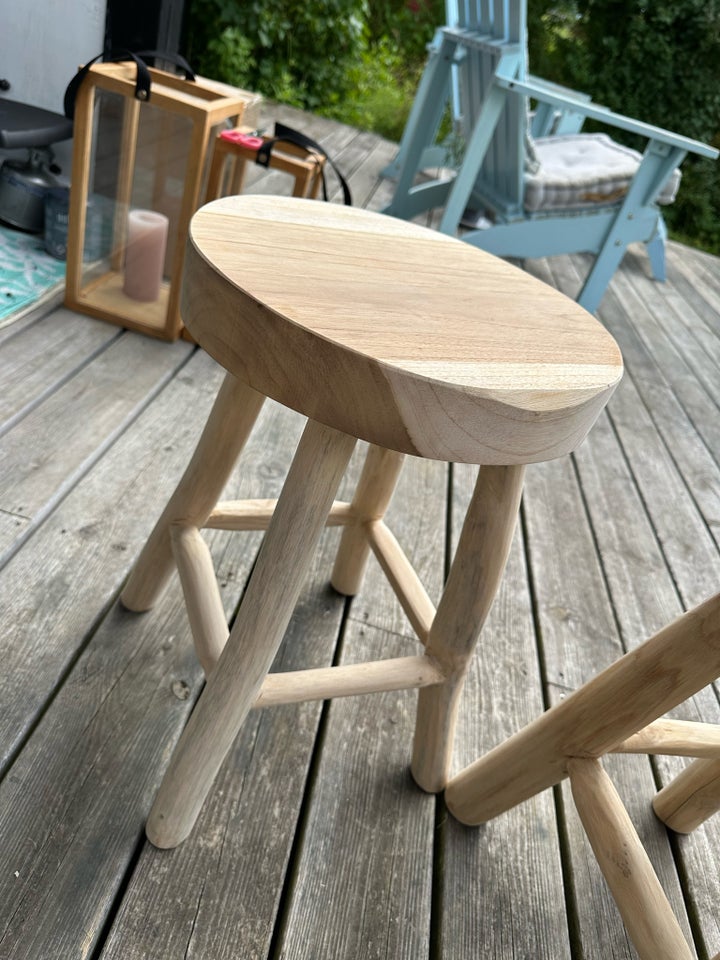 Andet Teak