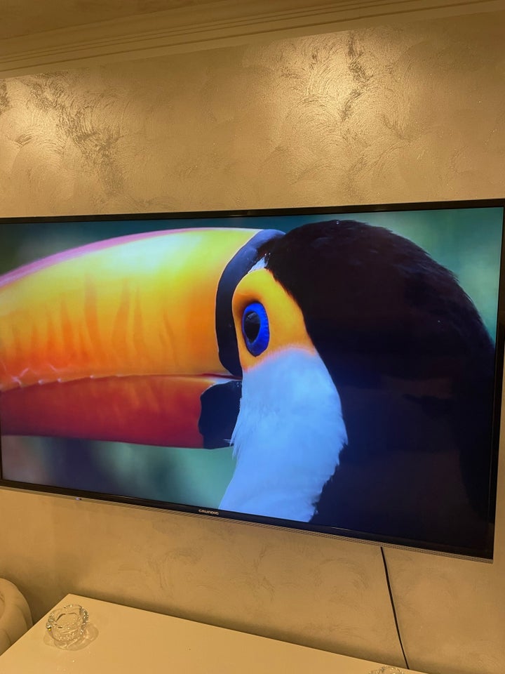 LED, Grundig, 55"