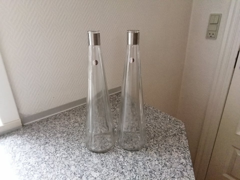 Glas, Karaffel , Rosendal