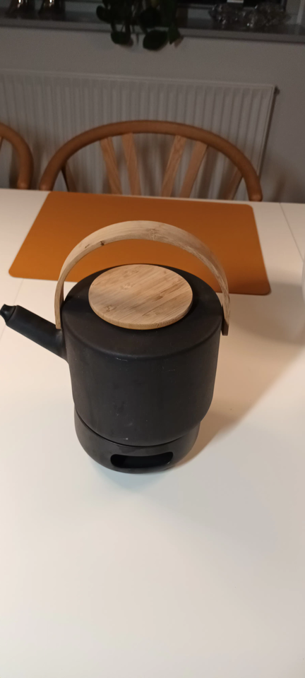 The kande, Stelton