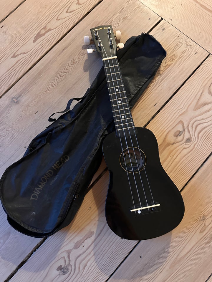 Ukulele, Diamond Head vil tro