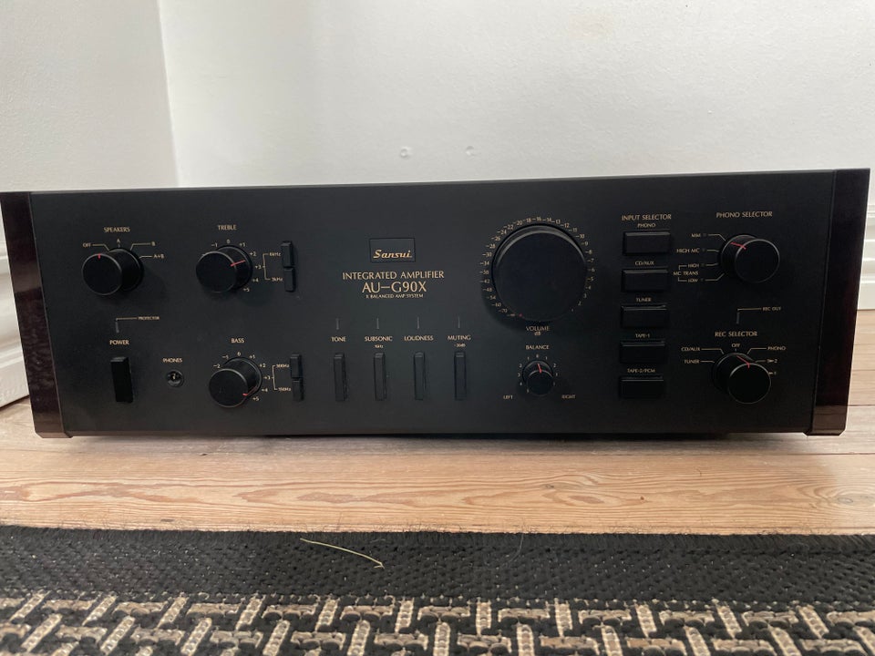 Forstærker Sansui AU-G90X